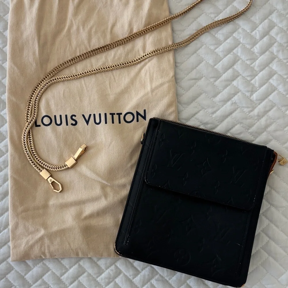 Louis Vuitton Vernis Mott - Picture 1 of 13